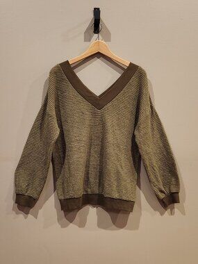Adreamly Olive Waffle Knit V Neck Pullover Sweater Size Medium